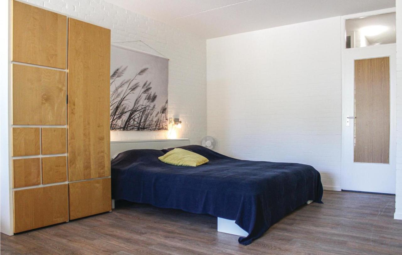 2 Bedroom Lovely Home In Bruinisse Εξωτερικό φωτογραφία